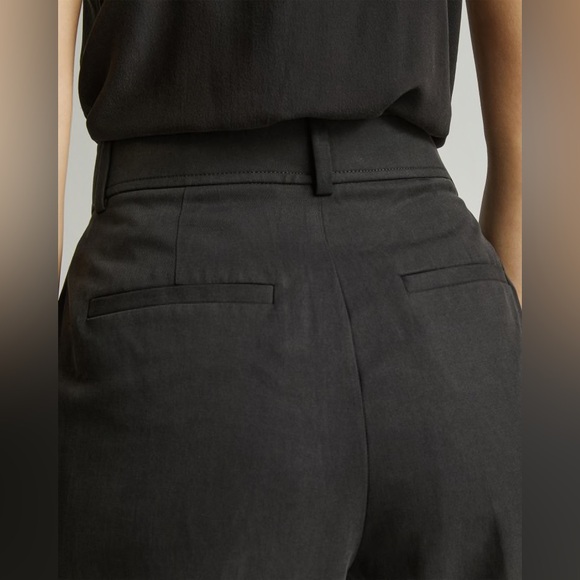 Everlane TENCEL™ Way-High® Taper Pant size 6 - Picture 5 of 7